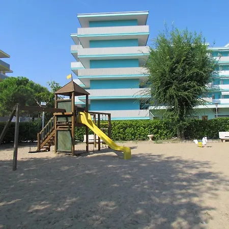 Apartment Enjoy A Lovely Flat With Pool - Beahost *