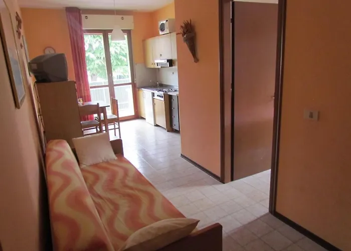 Enjoy A Lovely Flat With Pool *