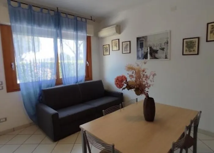 Enjoy A Lovely Flat With Pool بيبيوني